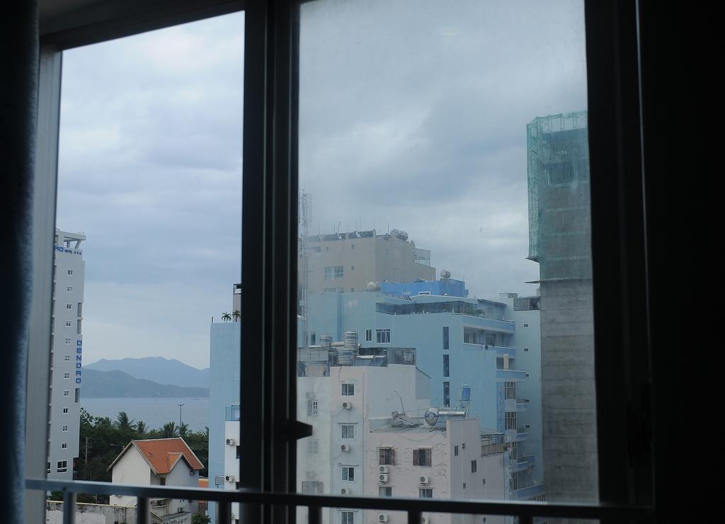 Queen 2 Hotel 나트랑 객실 사진